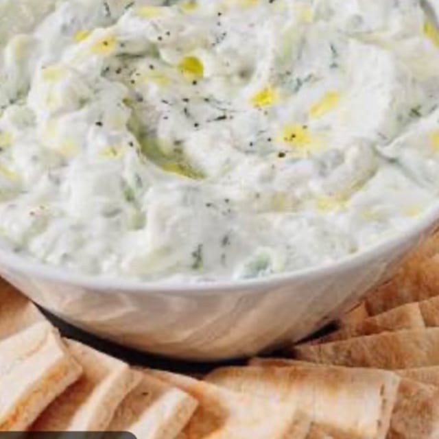 HOMEMADE TZATZIKI SAUCE (8OZ.).