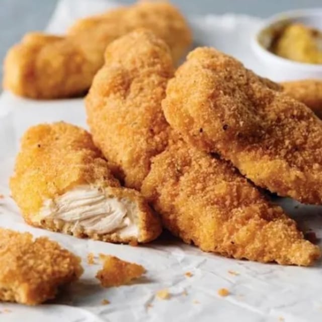 CHICKEN FINGER APPETIZER.